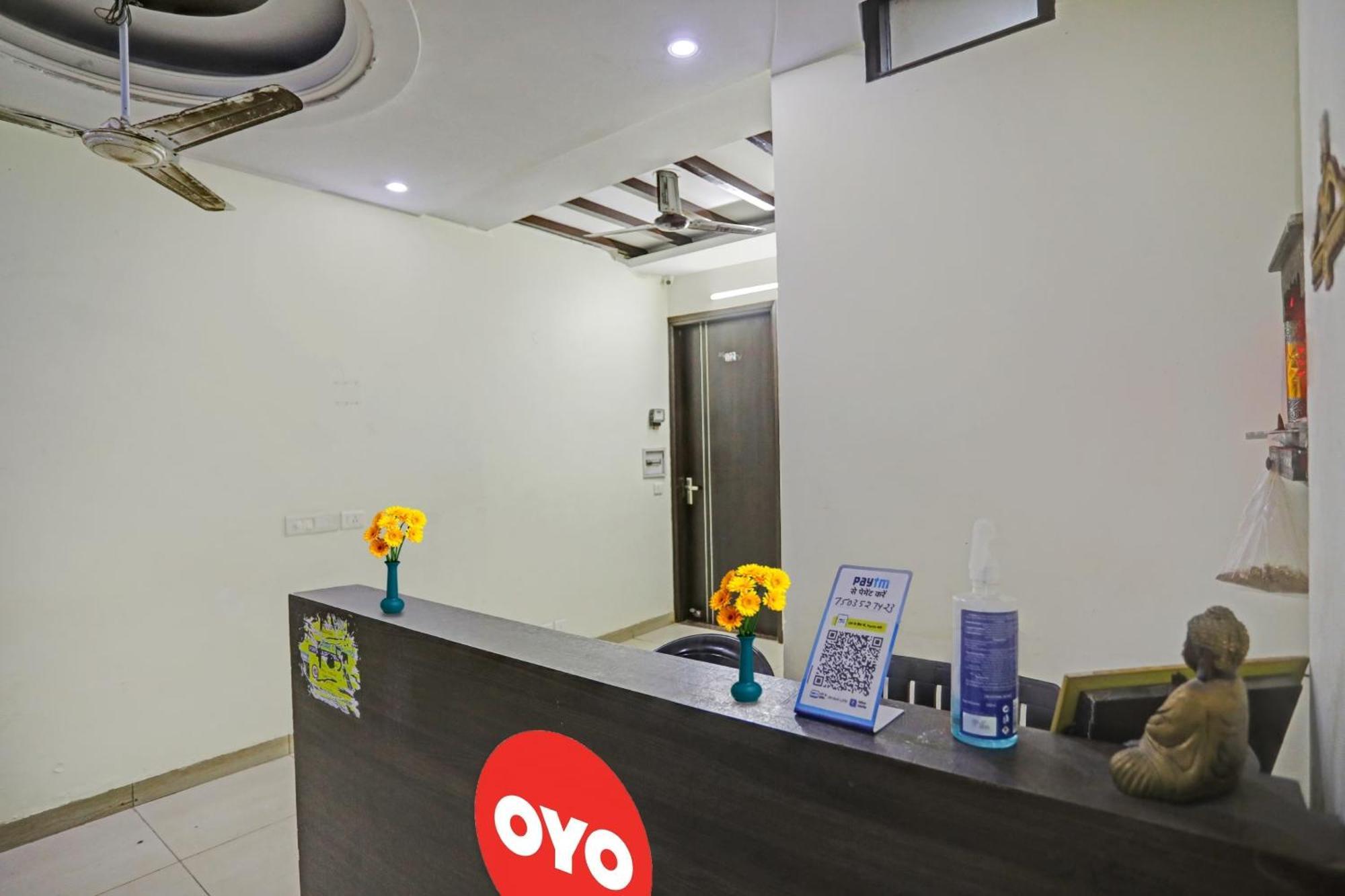 Hotel O Mahadev Guest House Gurgaon Exterior foto